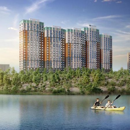 Апартаменты В Жк Laketown На Берегу Озера Almaty Exterior foto